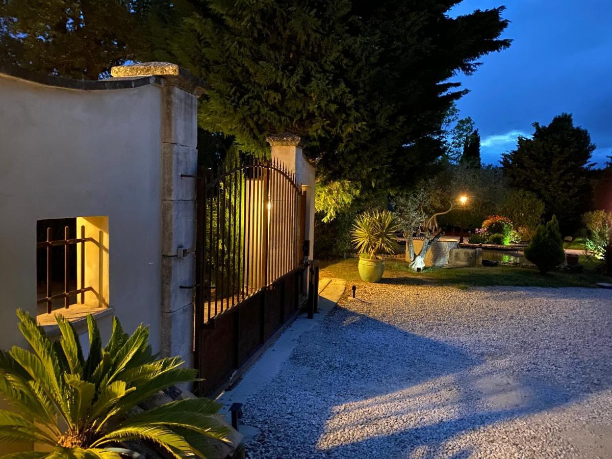 Mas Beau Soleil & Spa Gites De Charme Avec Jacuzzi Prive Saint-Remy-de-Provence Exterior photo